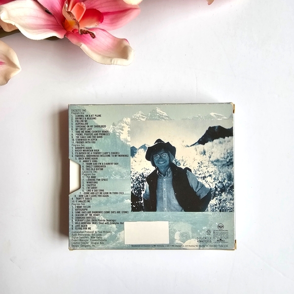 John Denver The Rocky Mountain Collection 2 Cassette Tape Boxed Set 1996 RCA Vtg - Picture 4 of 15